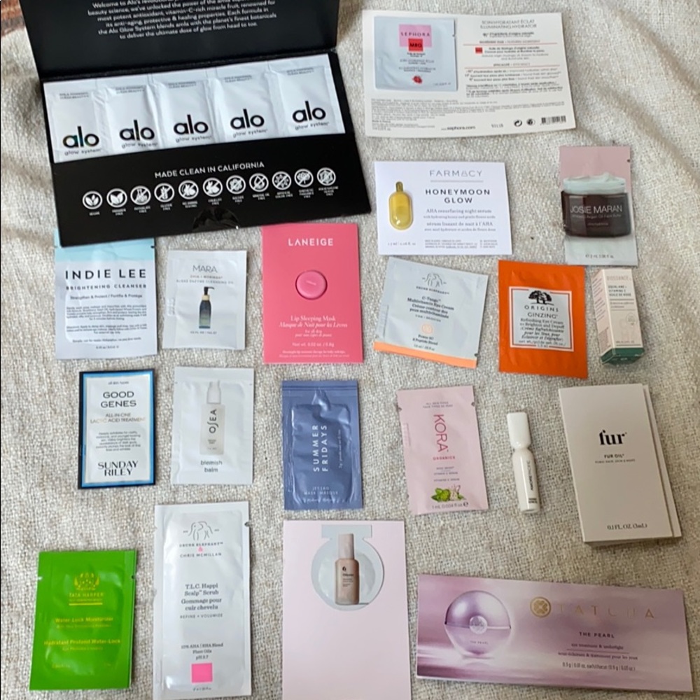 20+ clean beauty sample Sephora/violet grey bundle